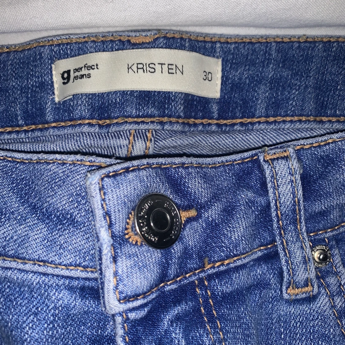 Jeans från gina tricot