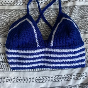 Virkad topp blå randig  - *Kundbeställning* Redan såld, exempel på vad jag kan virka💖