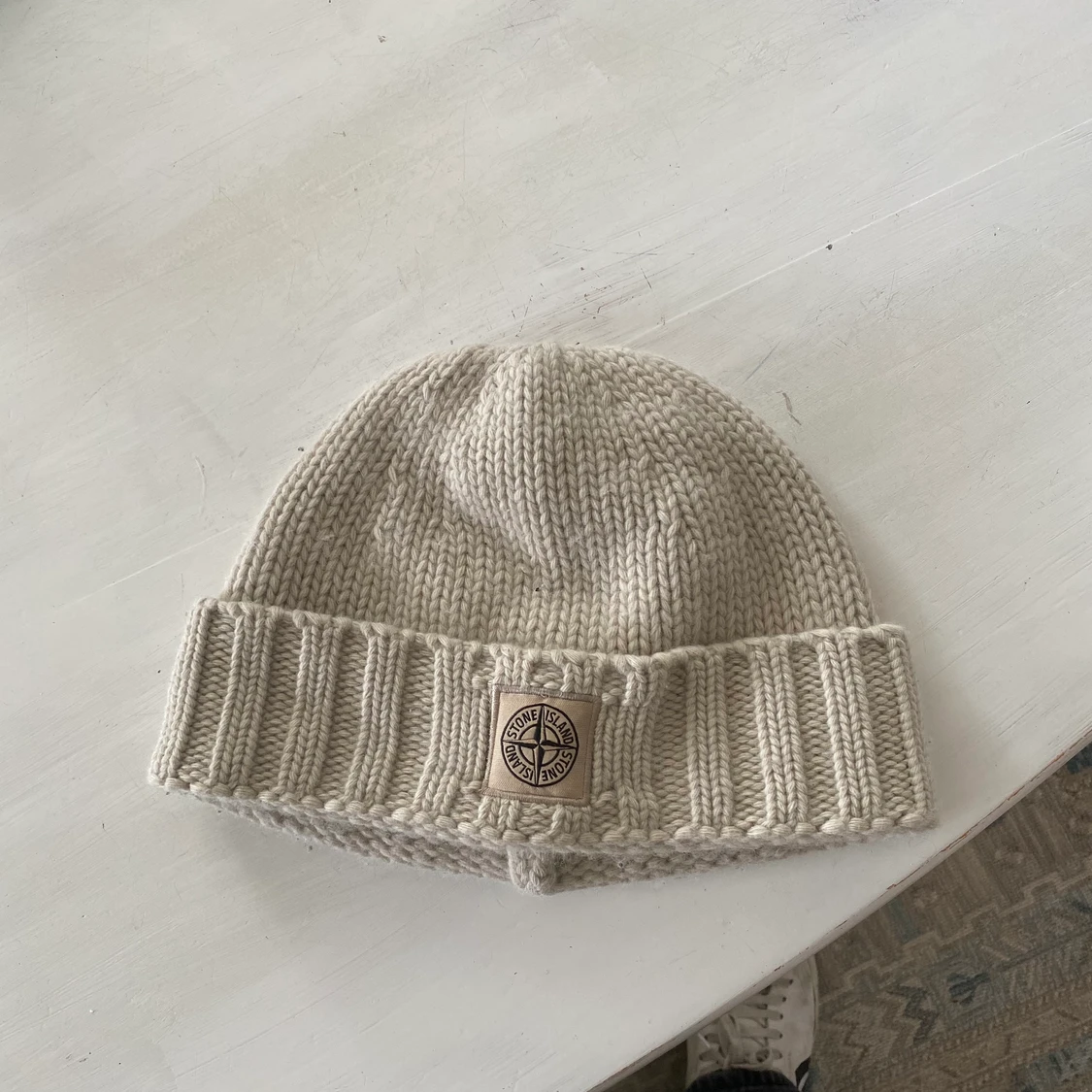 Stone island tröja och Stone mössa  - 90