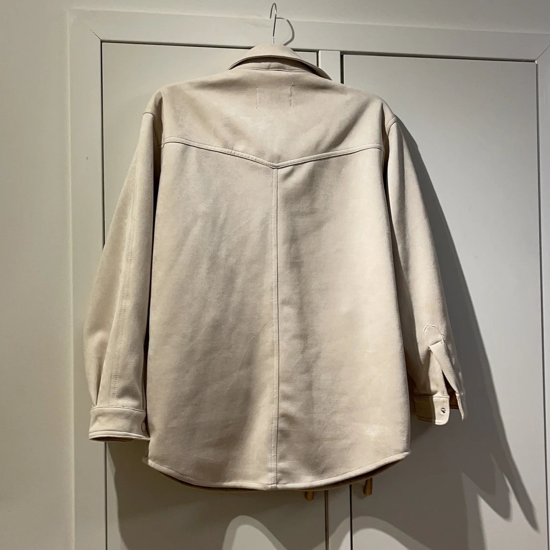 Beige Vår Jacka från Pull&Bear  - 90