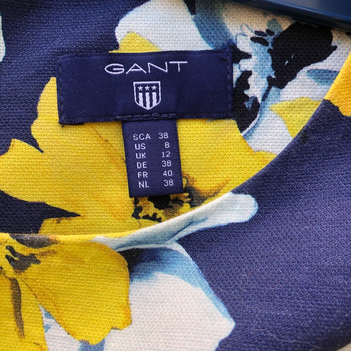 Blommig klänning Gant storlek 38 - 90