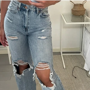 Jeans  - Nypris - 299 kr Mitt pris - 150