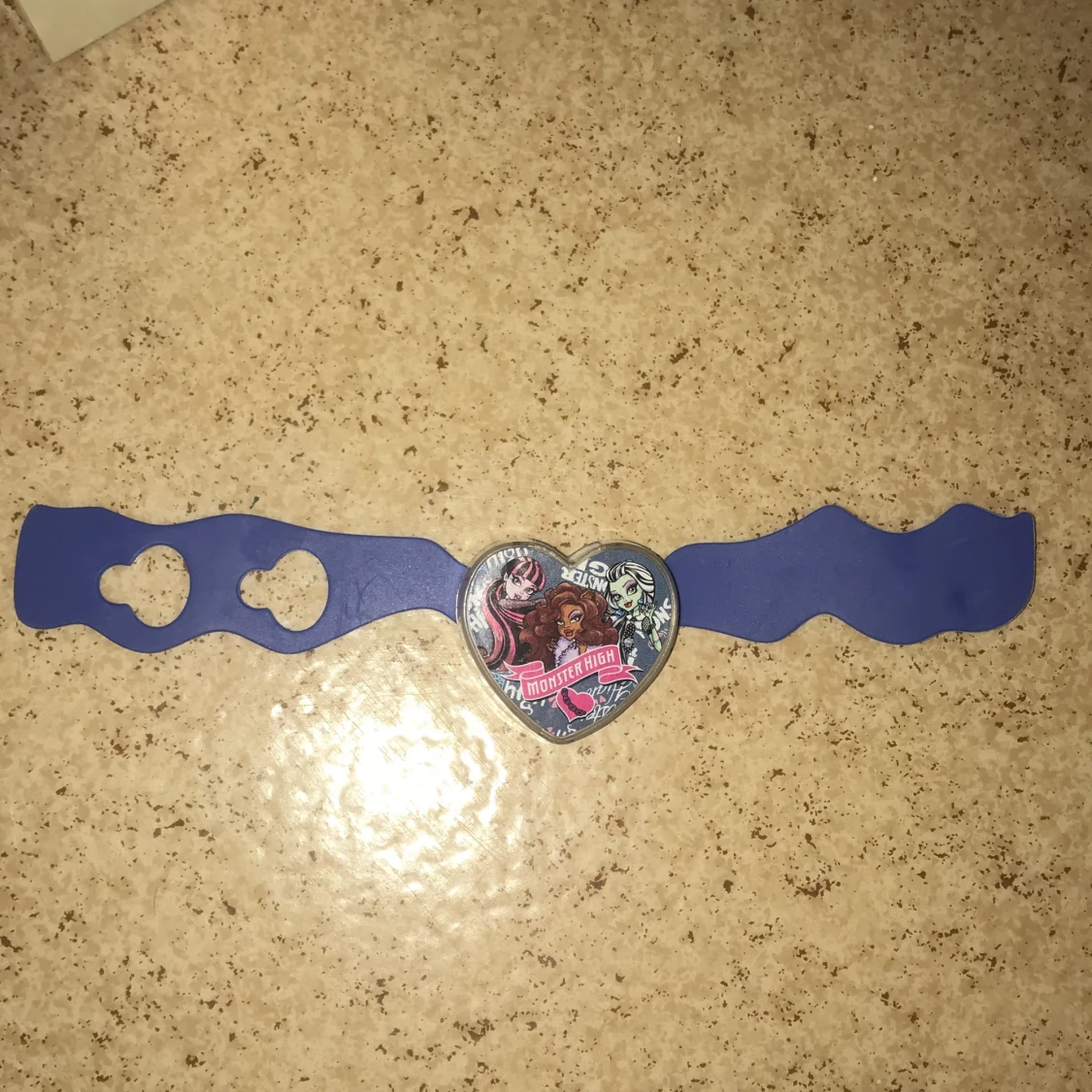 Ny monsterhigh armband