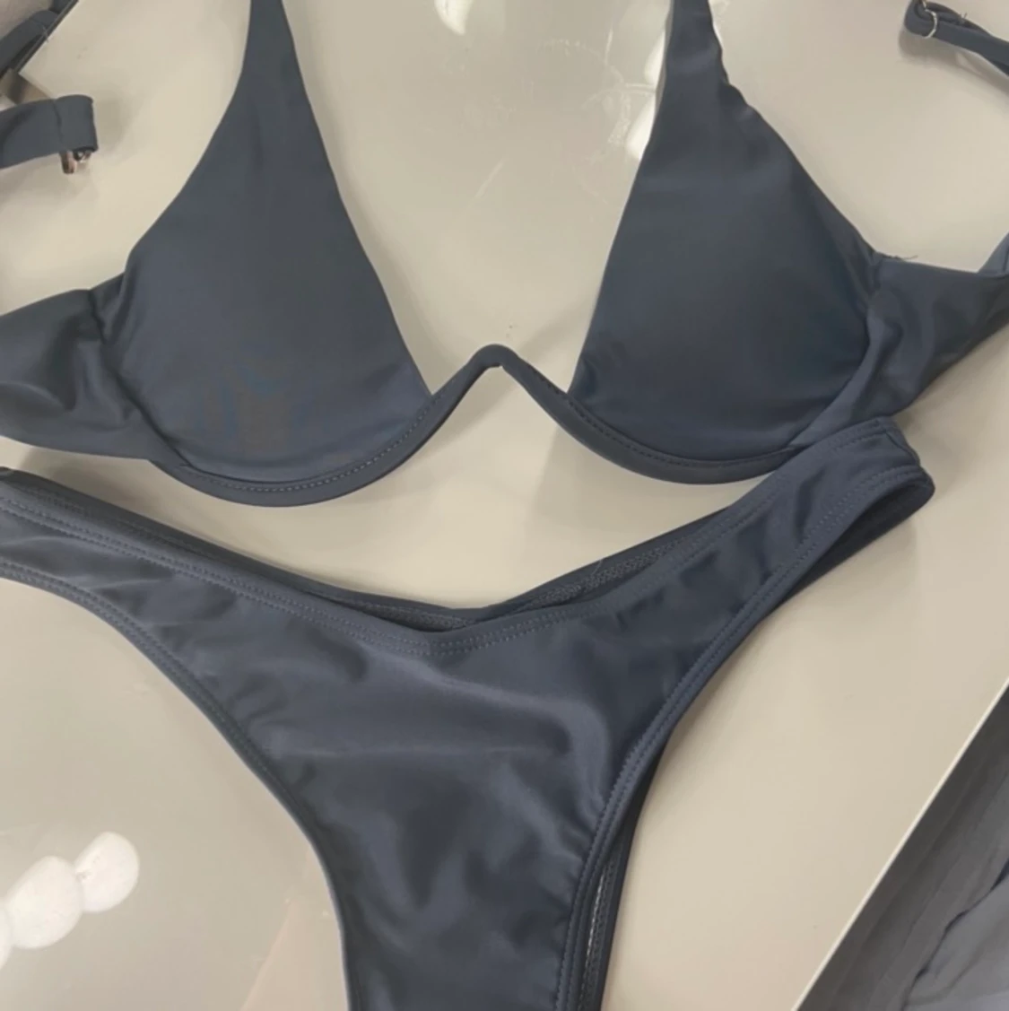 Bikini med bygel - 90