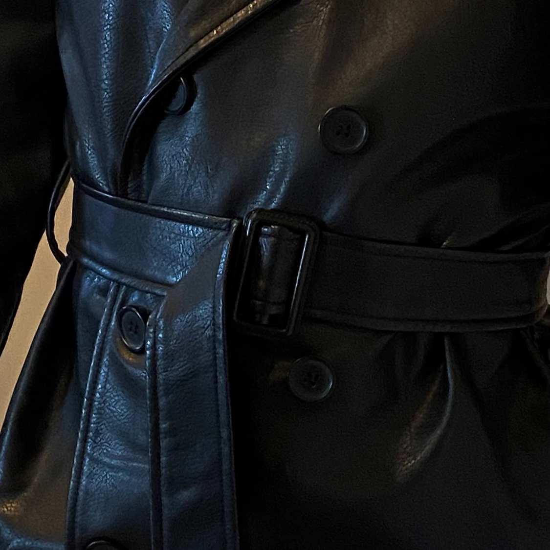 Kappa i imitationsskinn  - 91