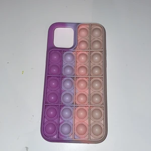 Pop it skal! ( för iPhone 11 och 12 ) - Pop it, iPhone skal