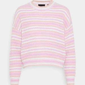 Tröja  - rosa randig tröja från pieces, superfin men används tyvärr inte 💗köp för 30kr + frakt 