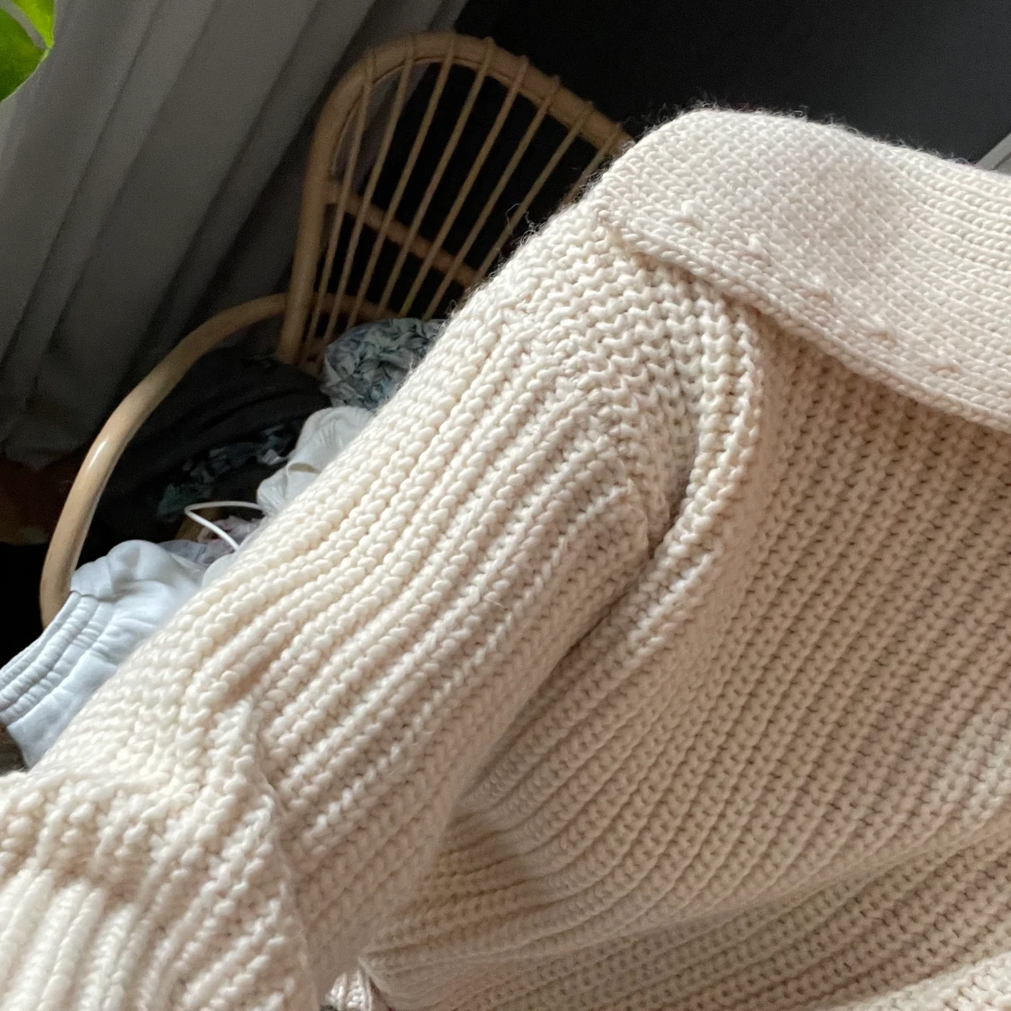 Stickad tröja  - 91