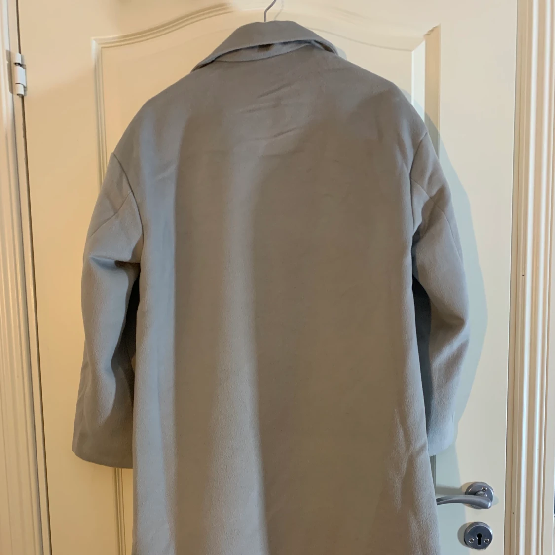 Grå kappa från NaKd strl 36 - 90