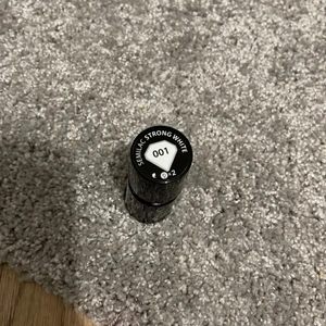 Nytt gellack - Nytt gellack från semilac. 50kr plus frakt 💖