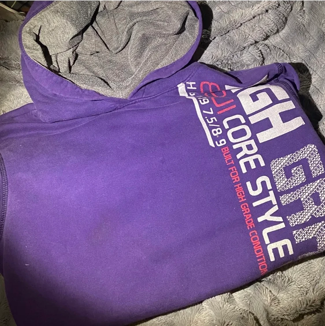 Vintage lila hoodie   - 91