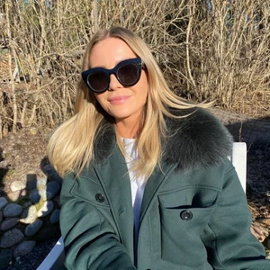 Meotine Charlie jacket S-M - Intressekoll på denna jacka!! Super populära Charlie jacket från danska meotine. Knappt använd så super fint skick, buda i dm/ kommentarna. Storleken är S-M 