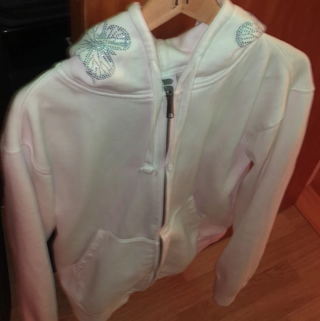 Butterfly Hoodie White! - 90