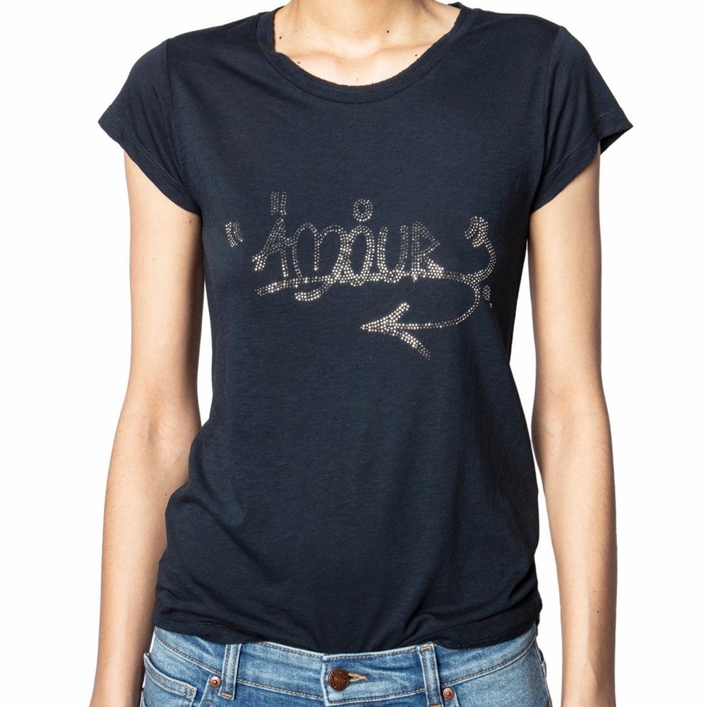 Zadig tshirt som jag tyvär inte har använts så mycket❤️ köpt för 1200kr på deras butik förra hösten. Så fin!!. T-shirts.