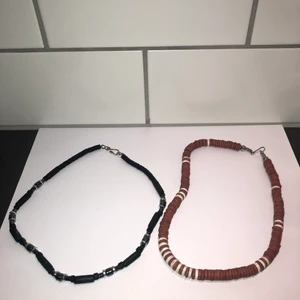 Halsband - Två halsband i ett paket