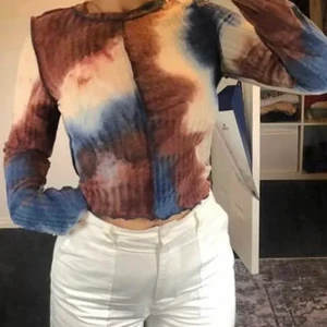 Tröja - Skit ball fest topp, i storleken M men mycket liten i storleken🌸