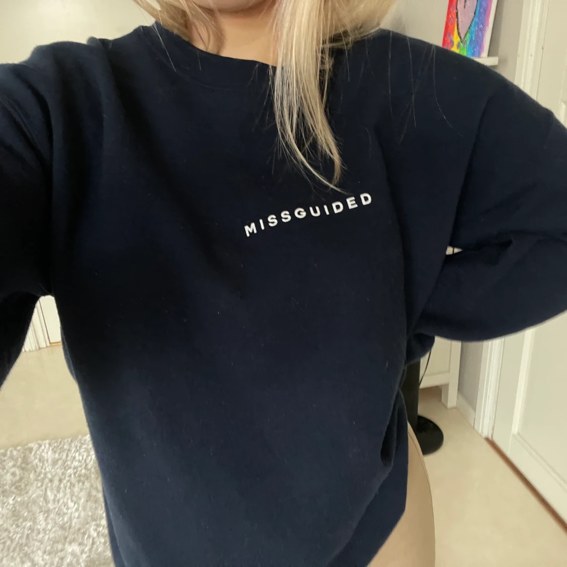 Mörkblå sweatshirt