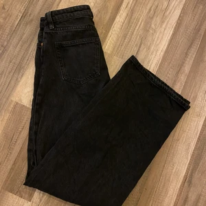 Jeans  - Super snygga jeans från monki som sitter super💞 