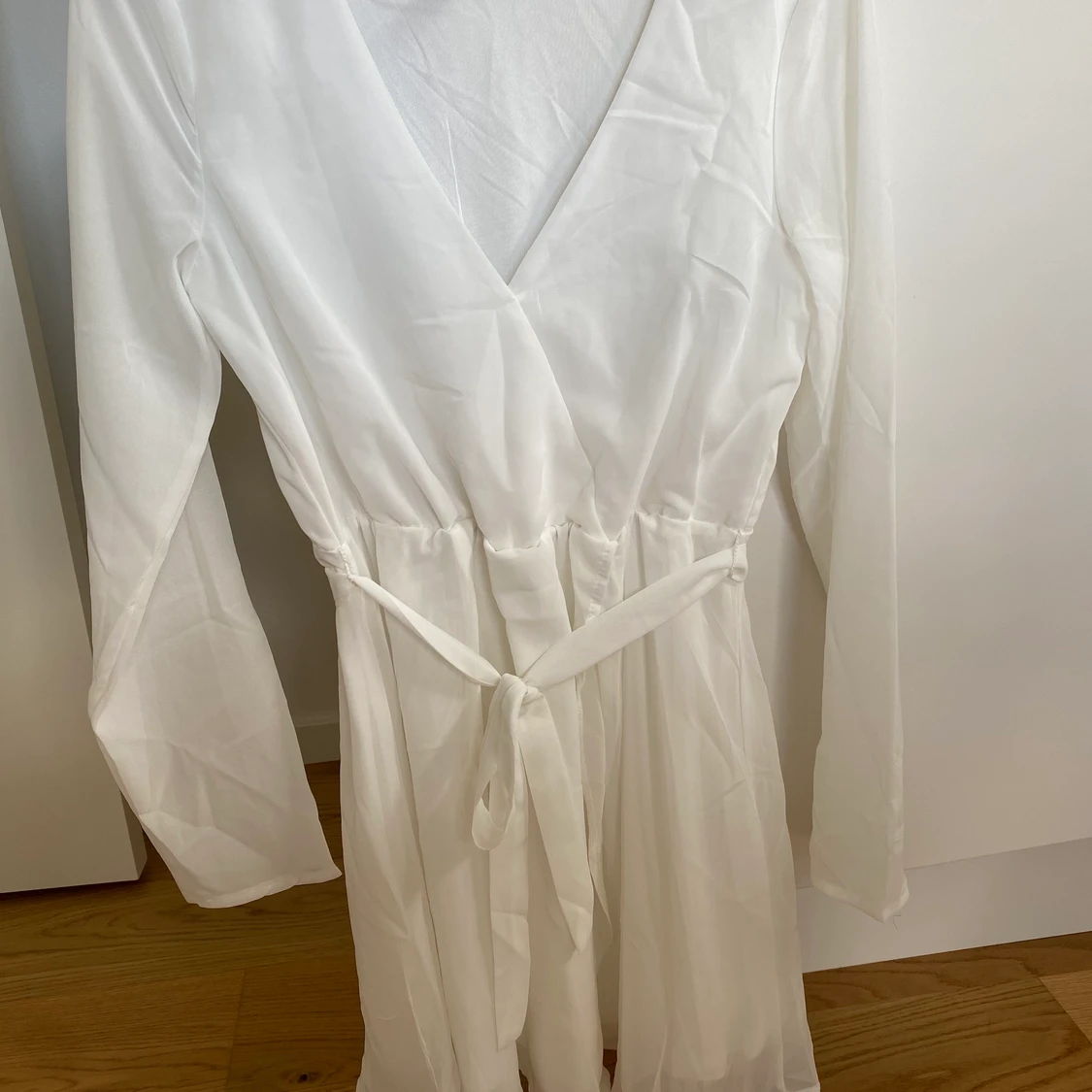 Vit klänning strl 38