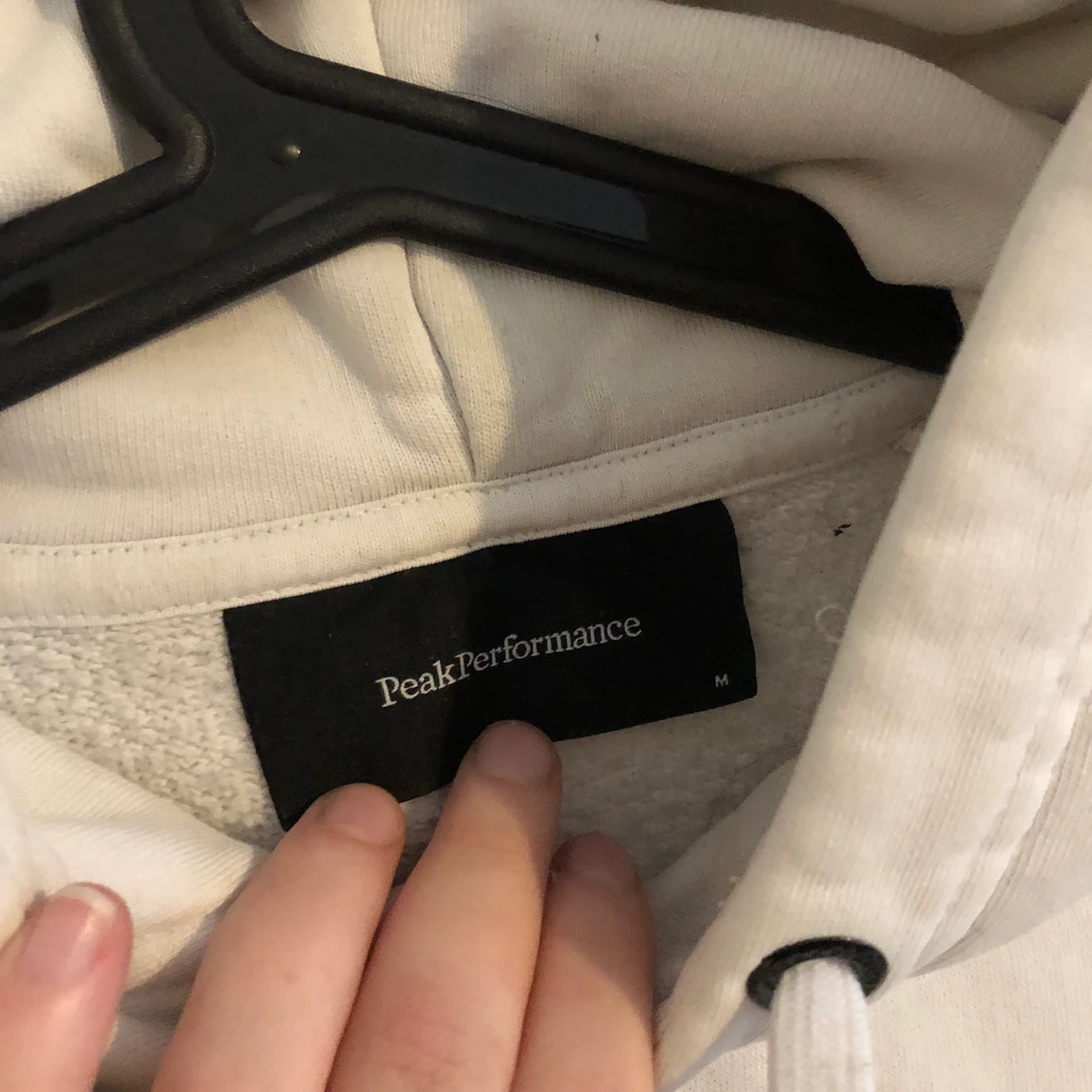 Peak performance hoodie  - 90