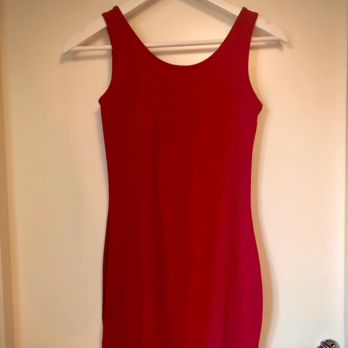 Röd kortklänning - 91