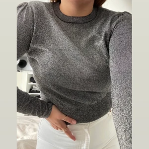 Glittertopp - En fin glittertopp från H&M (oanvänd) 🙌🏼 Köparen står för frakten! 🤩