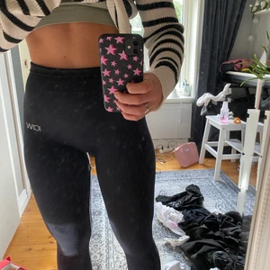 ICIW tights - Fina och sköna träningstight utan några skador, knappt använda