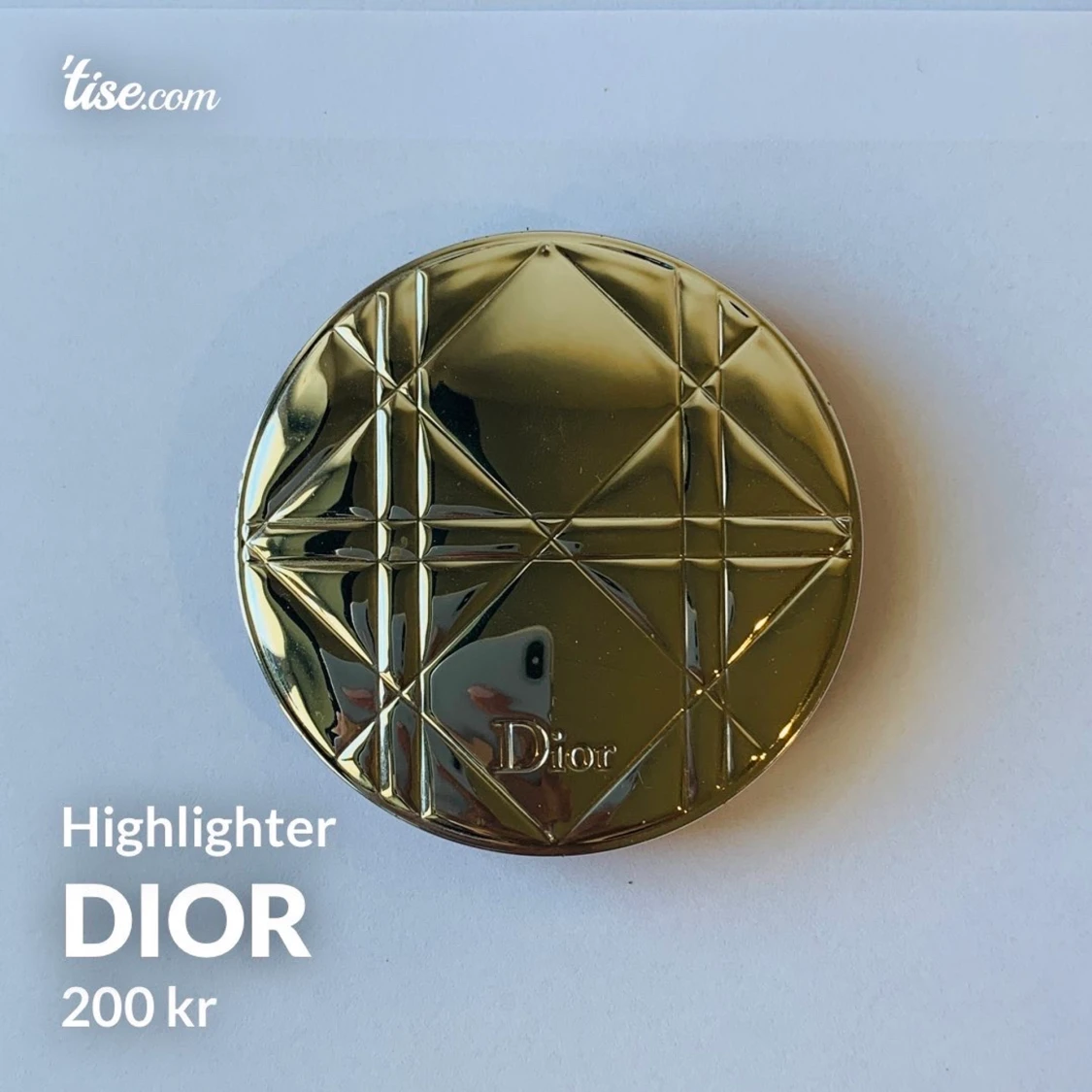 Dior highlighter