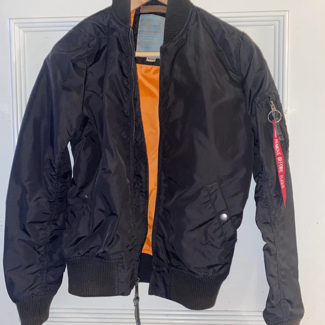 ALPHA INDUSTRIES BOMBERJACKA  - 90