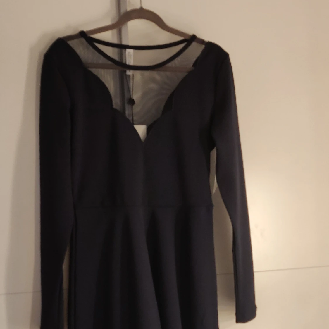 Mörkblå klänning - 91