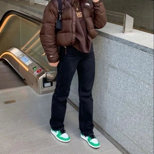 byxor från gina - säljer dessa fina byxor från gina då dem inte kommer till användning! pris går att diskutera 🤍