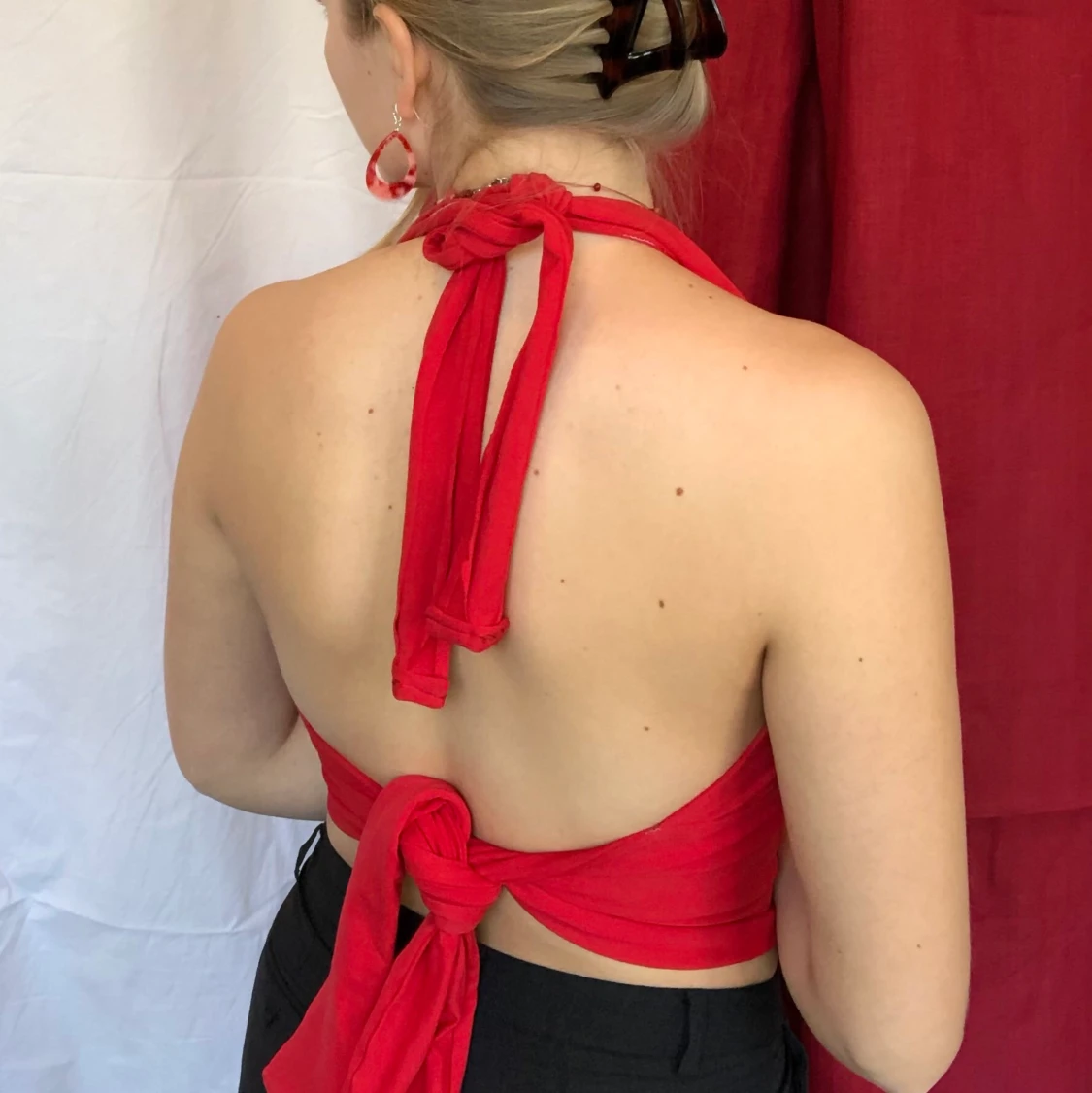 Röd handmade halterneck topp - 90