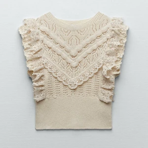 Zara topp - Superfin populär tröja från zara som aldrig kommit till användning🥰 skriv privat för fler bilder eller funderingar💕