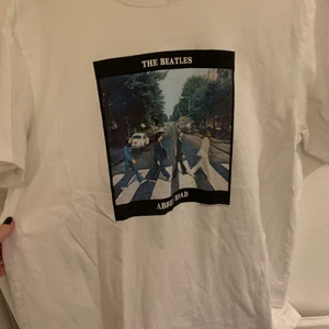 Abbey road tröja - Tröja från HM med ikoniska Abbey Road bilden på