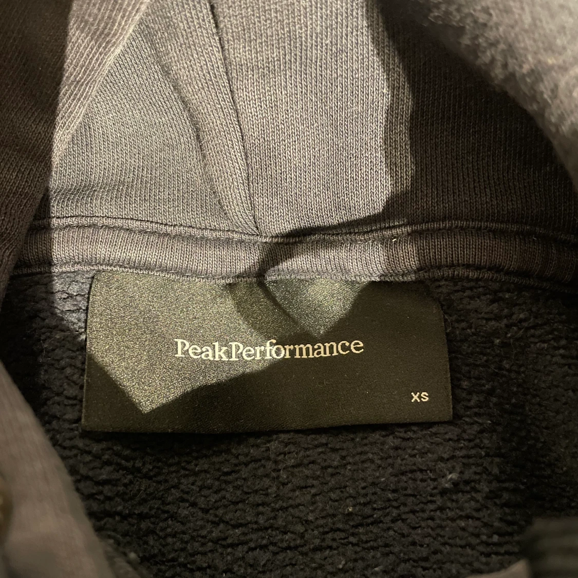 Peak performance hoodie - 90