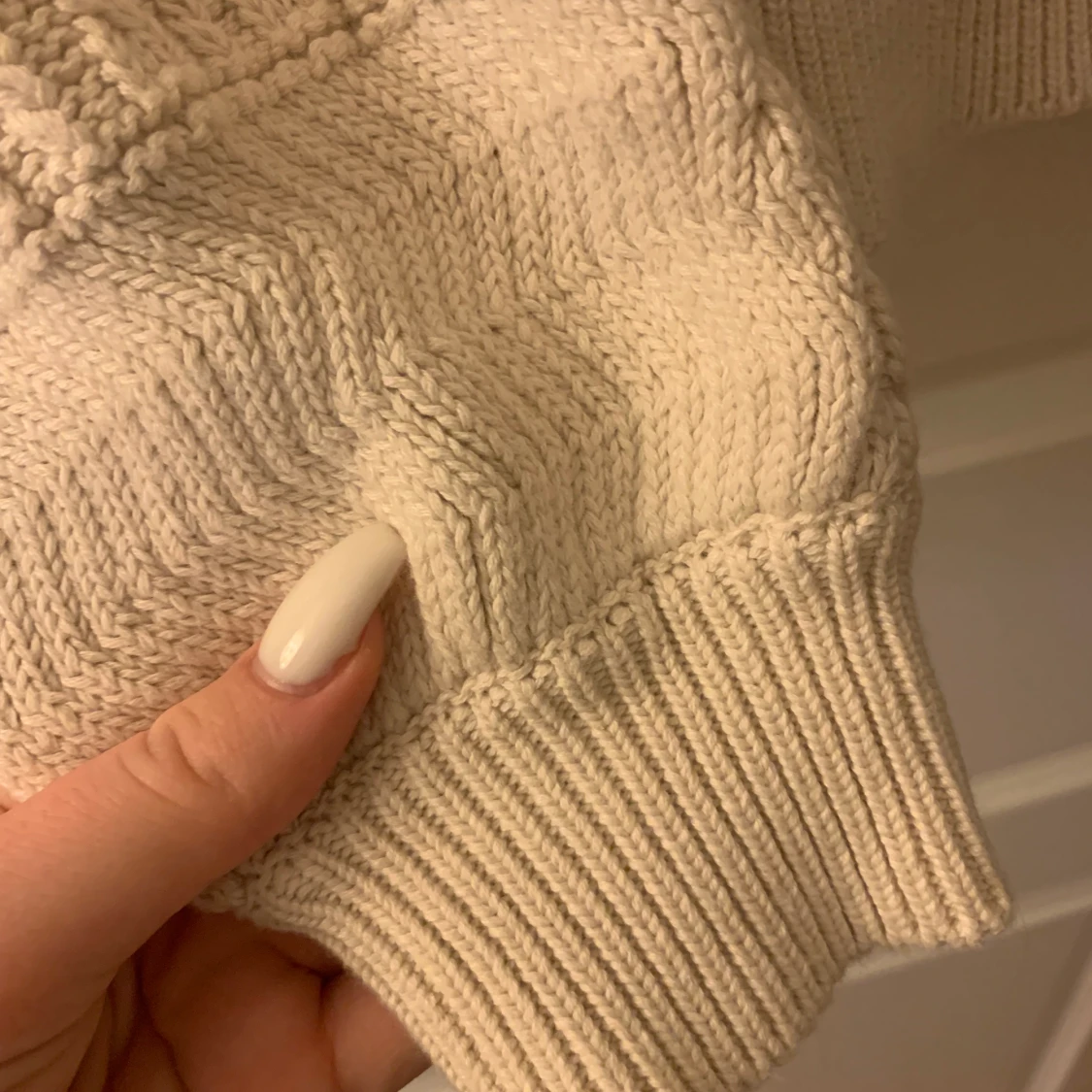 Beige tröja från NA-KD  - 91