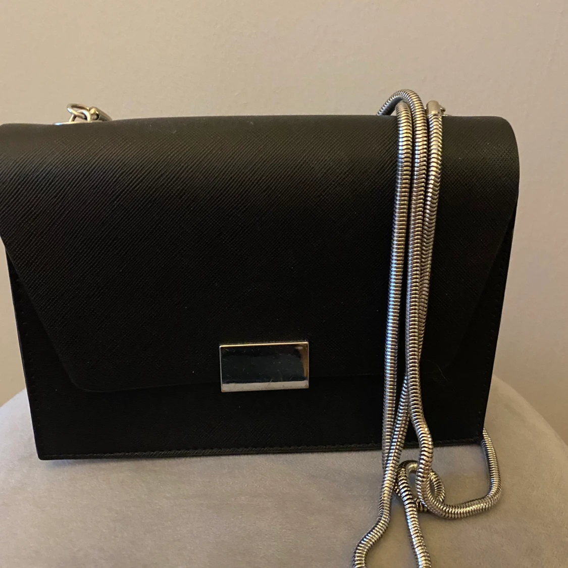 Svart handväska  - 90