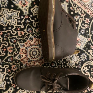 Herrkängor i storlek 40. 650kr - Nypris 1700