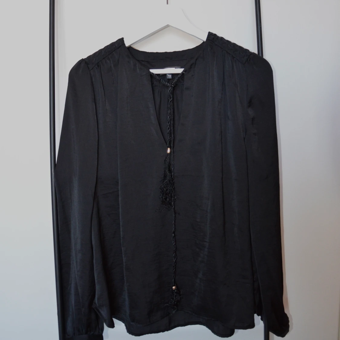 Svart satin blus - S🖤