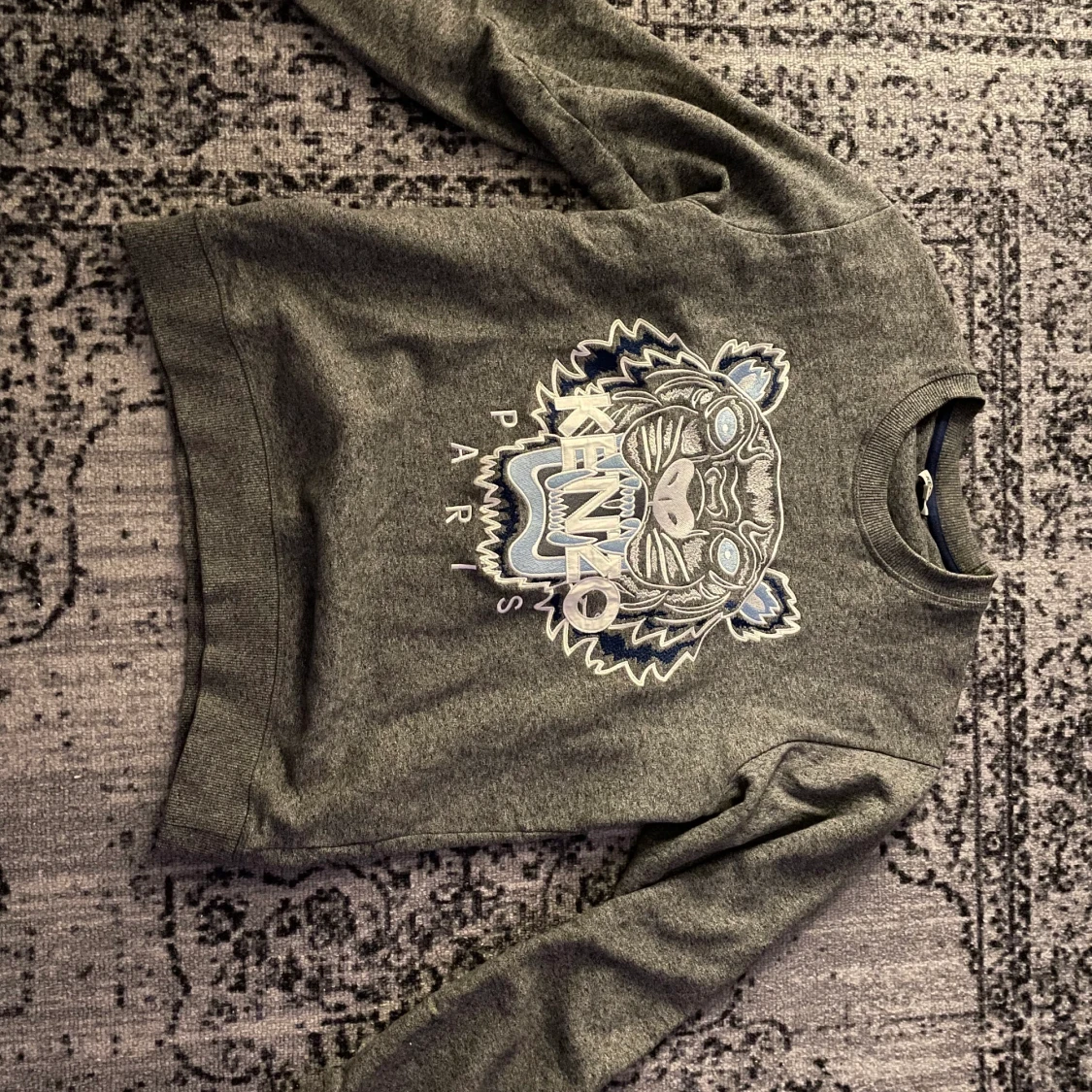 Kenzo tröja storlek M 