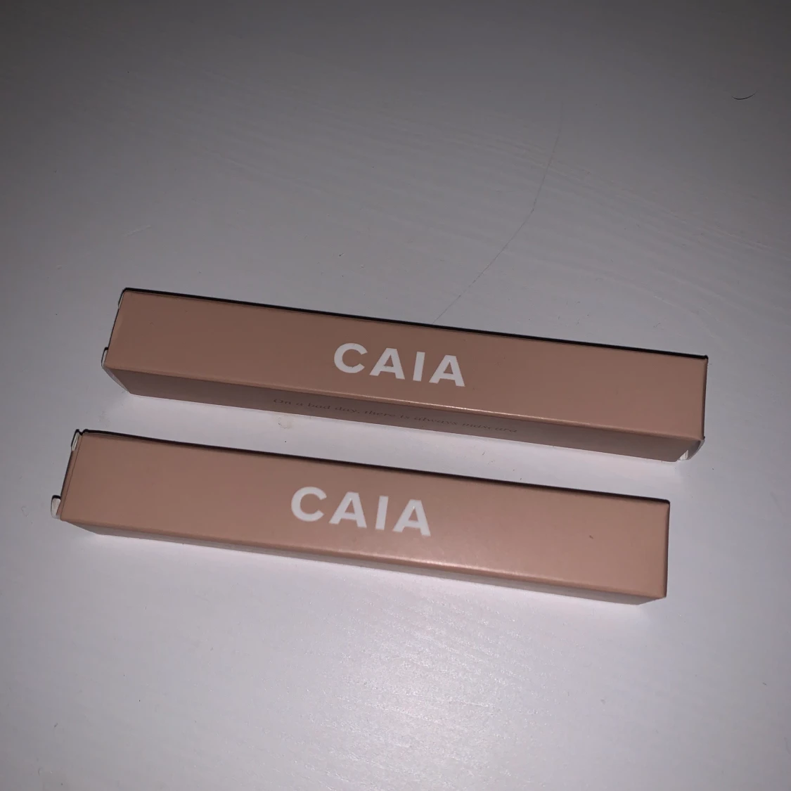 Caia mascara 