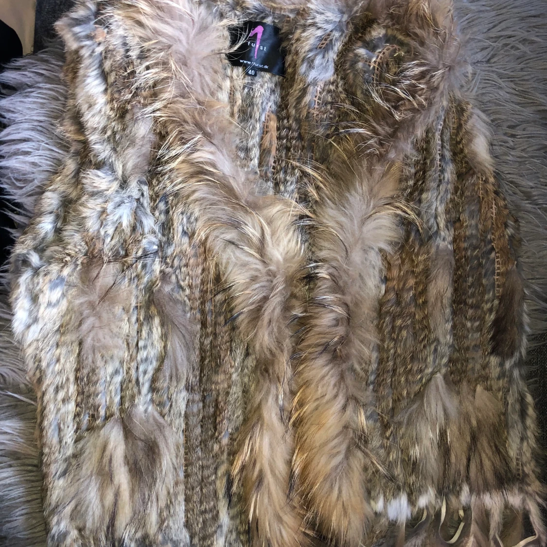 1Furst pälsväst i äkta päls