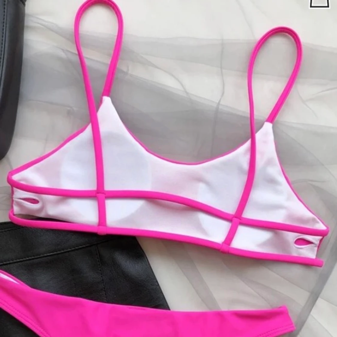 Rosa bikinitopp - 90