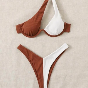 Bikini Storlek M - Passar S-M aldrig använd 