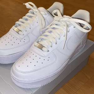 Helt nya AF1, st 40 - Nya och oanvända Air force 1’s, köpta på JD sports. Passar både 39 och 40