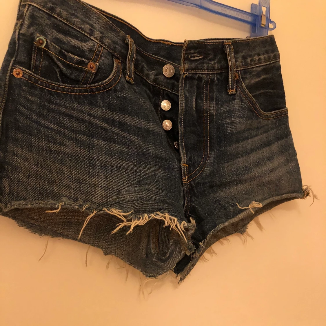 Levis Short