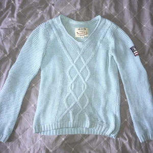 Tröja  - Ljusblå tröja från Bondelid. Knappt använd. Storlek Xs men passar även S. 