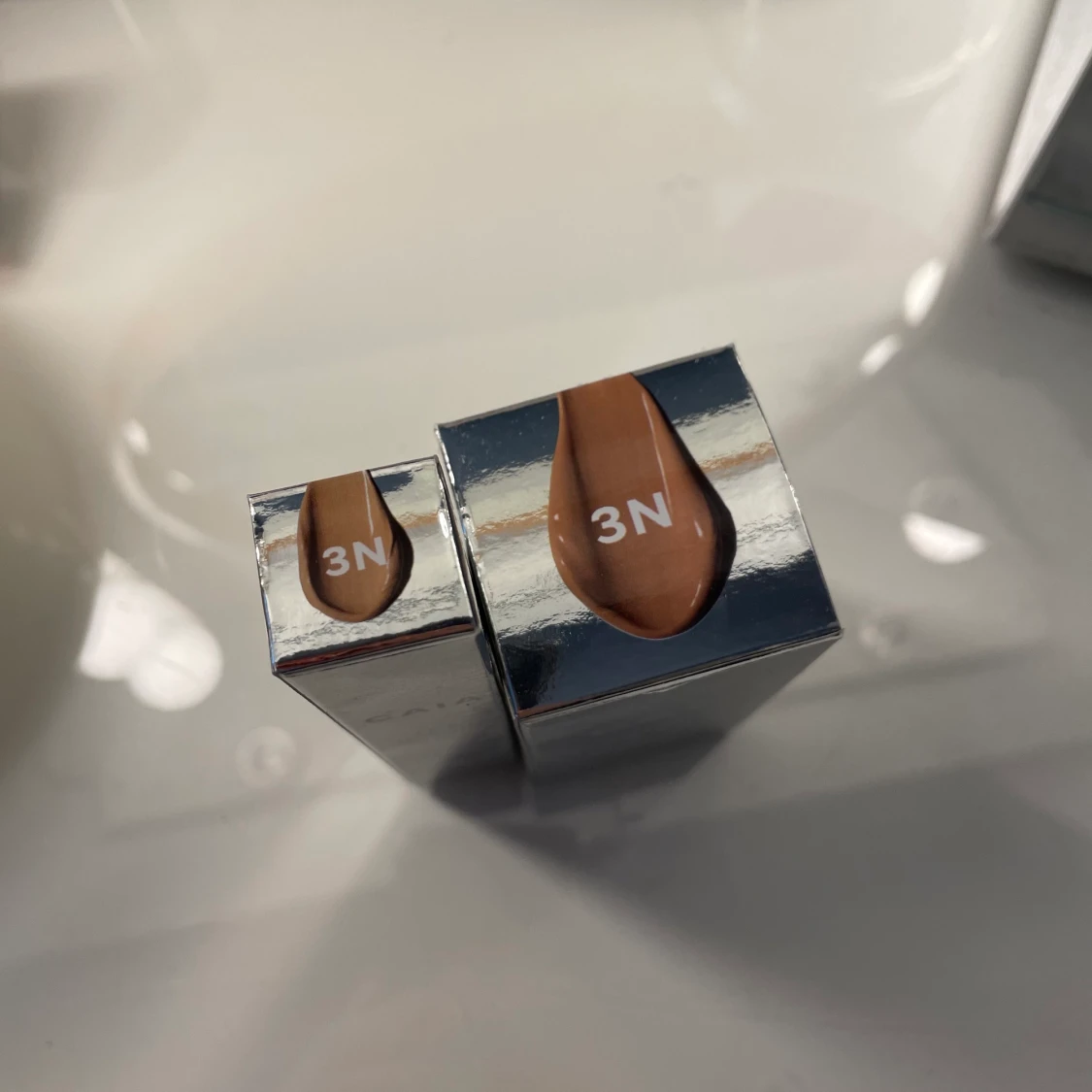 Caia foundation och concealer - 90