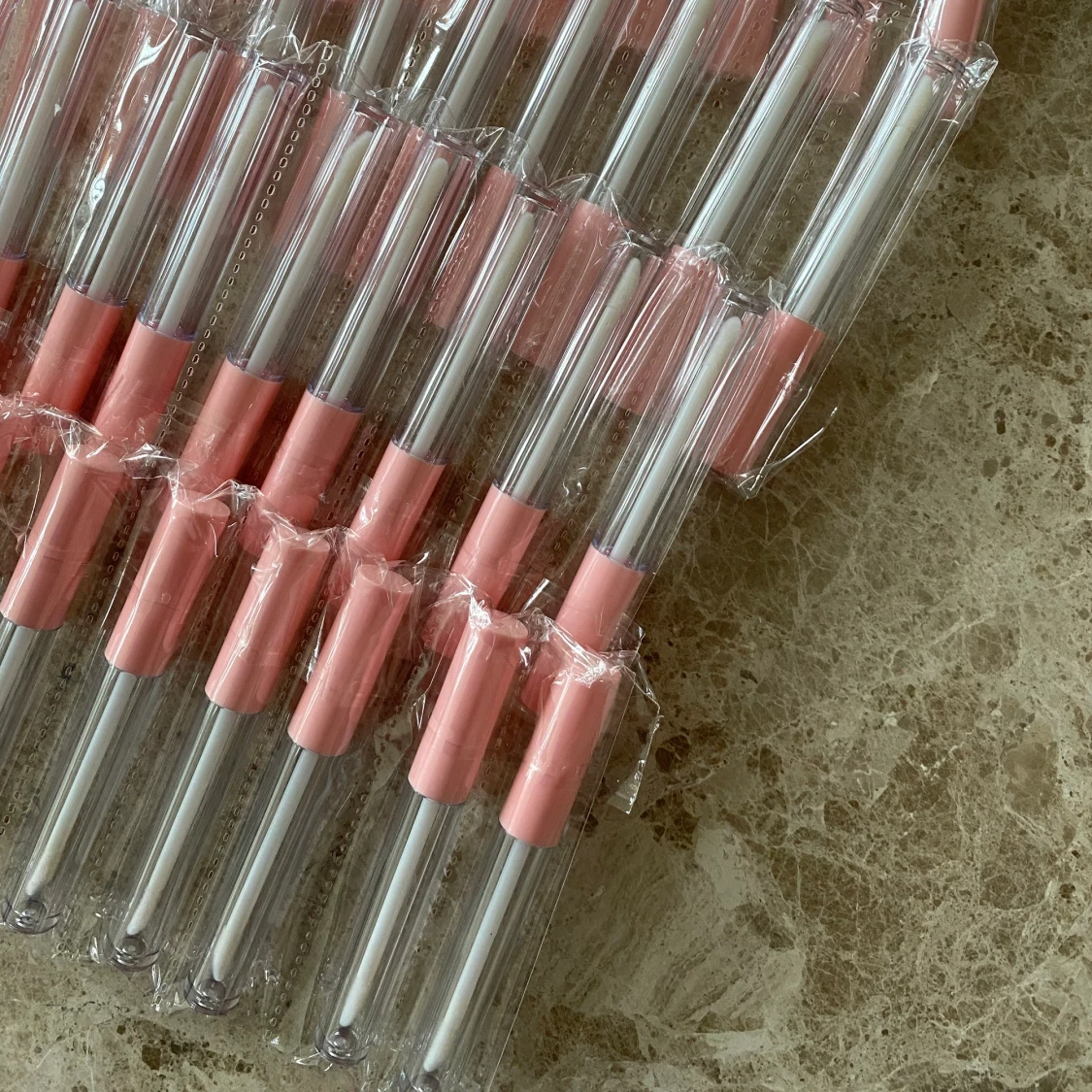 70 läppglans hållare 