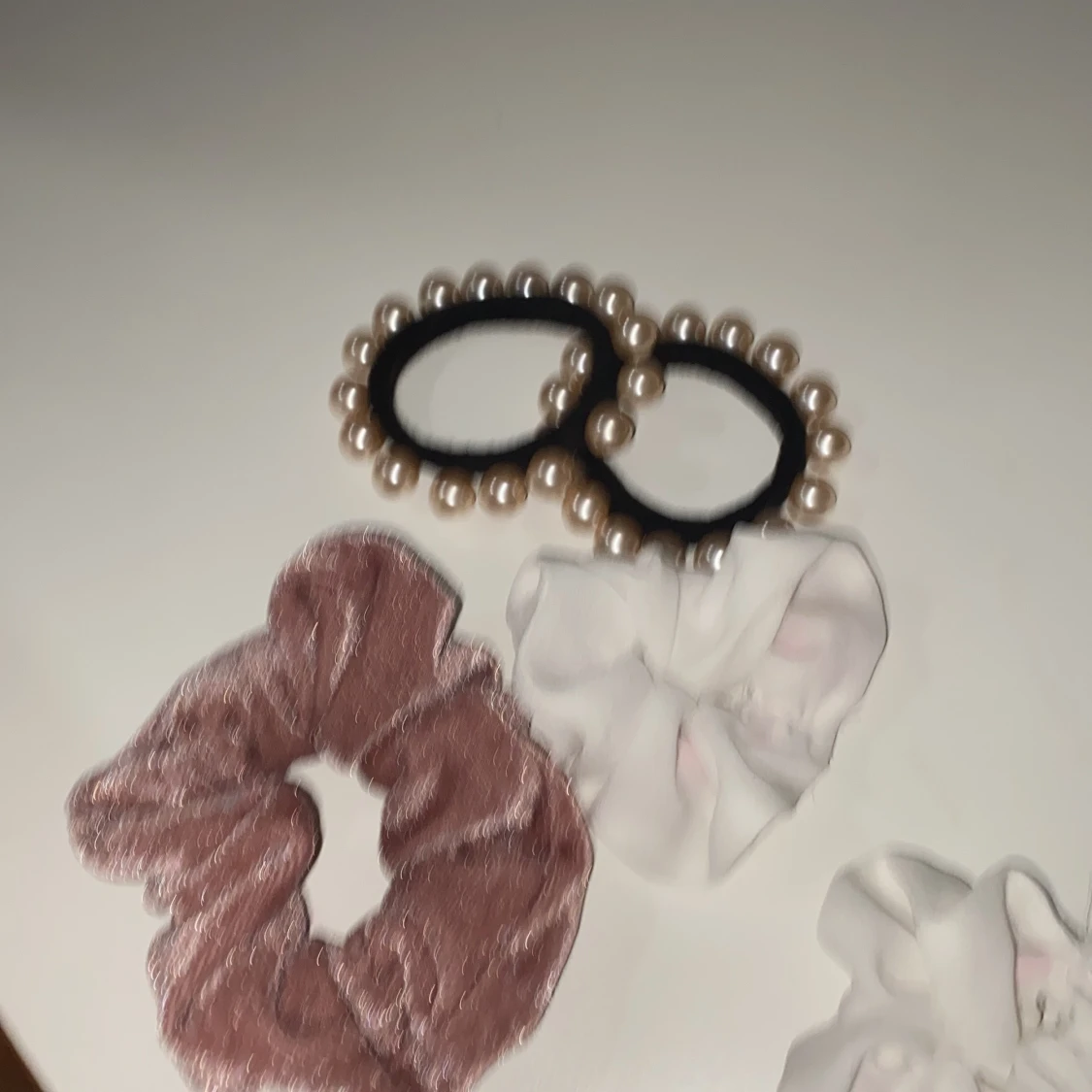 Scrunchie/ hårsnoddar